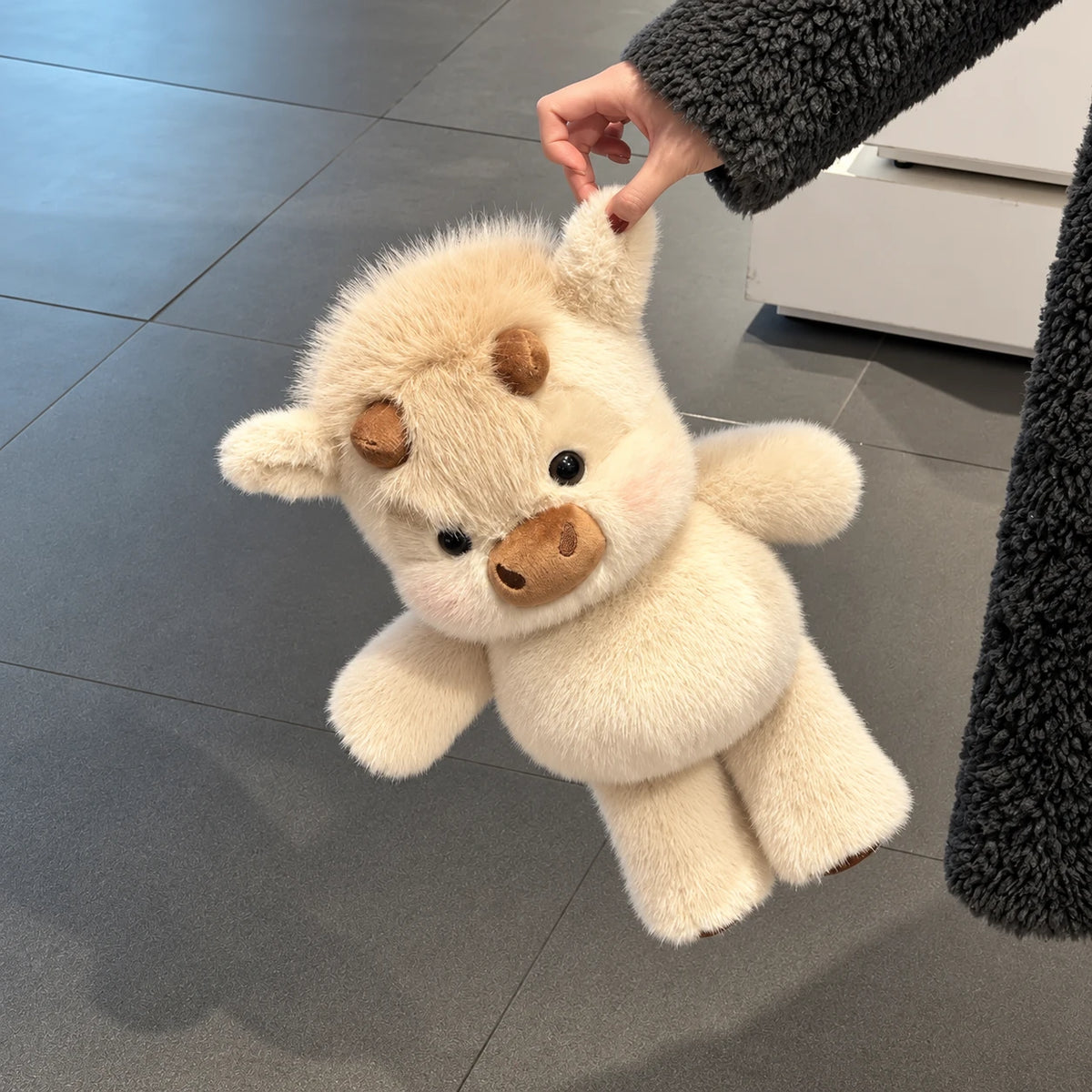 MooMellow Highland cow plushie in Cream